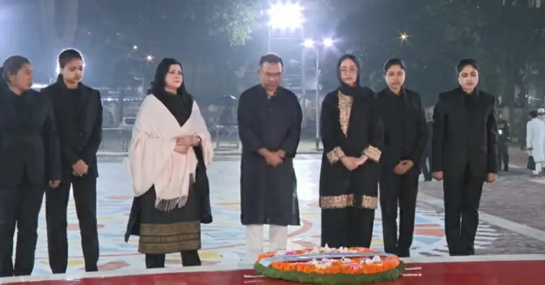 শহিদদের প্রতি শ্রদ্ধা জানান প্রধানমন্ত্রী তারেক রহমান